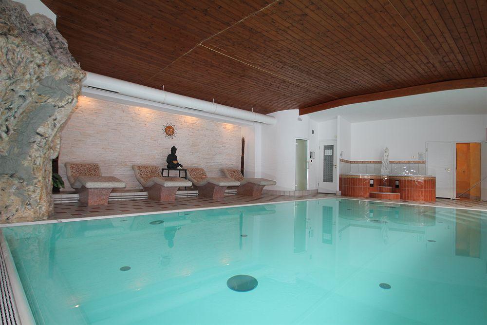 Alpenhotel Weiherbach Berchtesgaden Hallenbad Und Sauna Extérieur photo