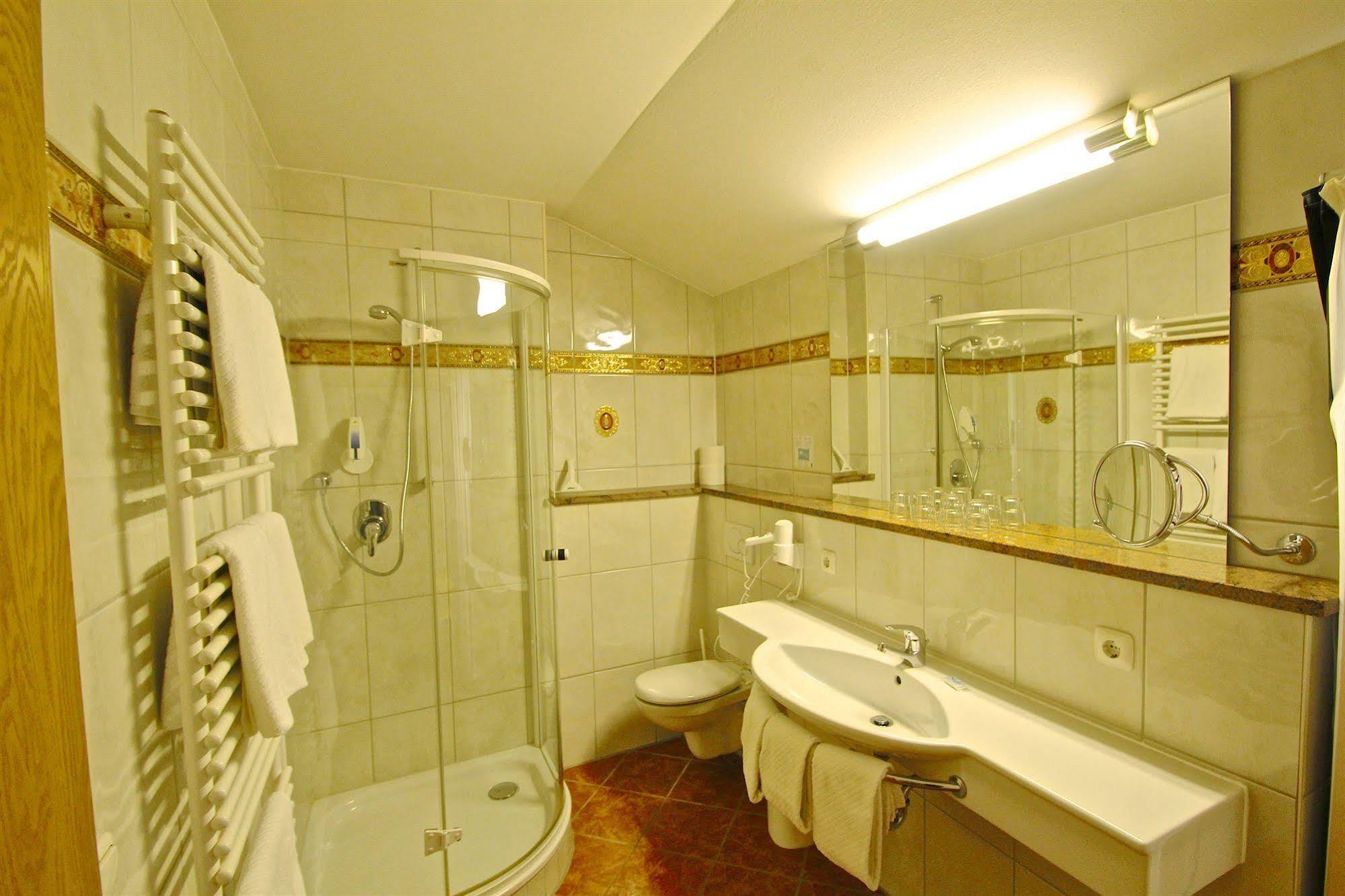 Alpenhotel Weiherbach Berchtesgaden Hallenbad Und Sauna Extérieur photo