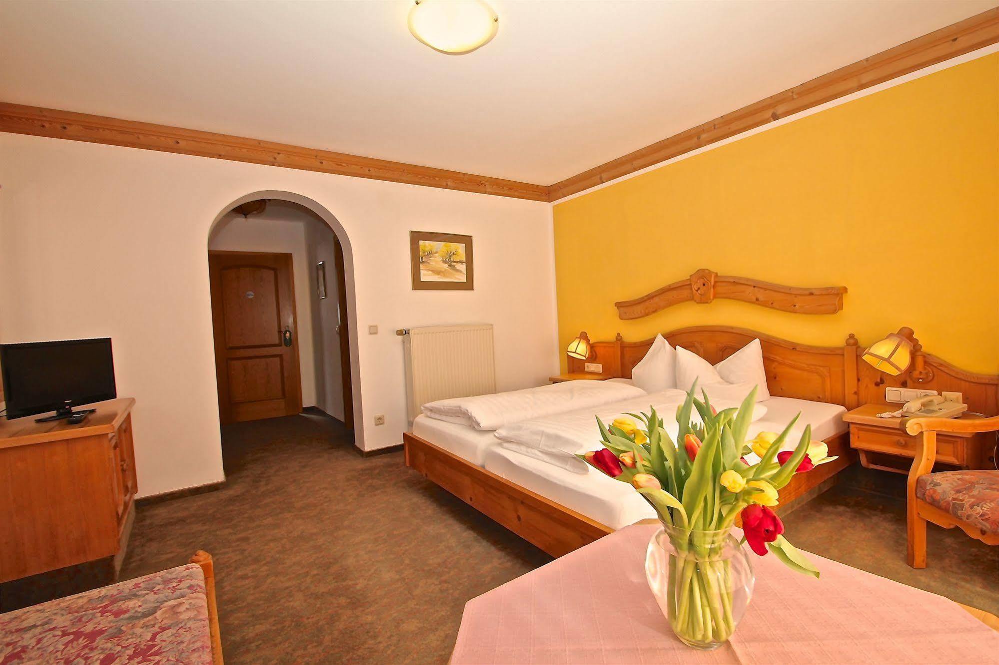 Alpenhotel Weiherbach Berchtesgaden Hallenbad Und Sauna Extérieur photo