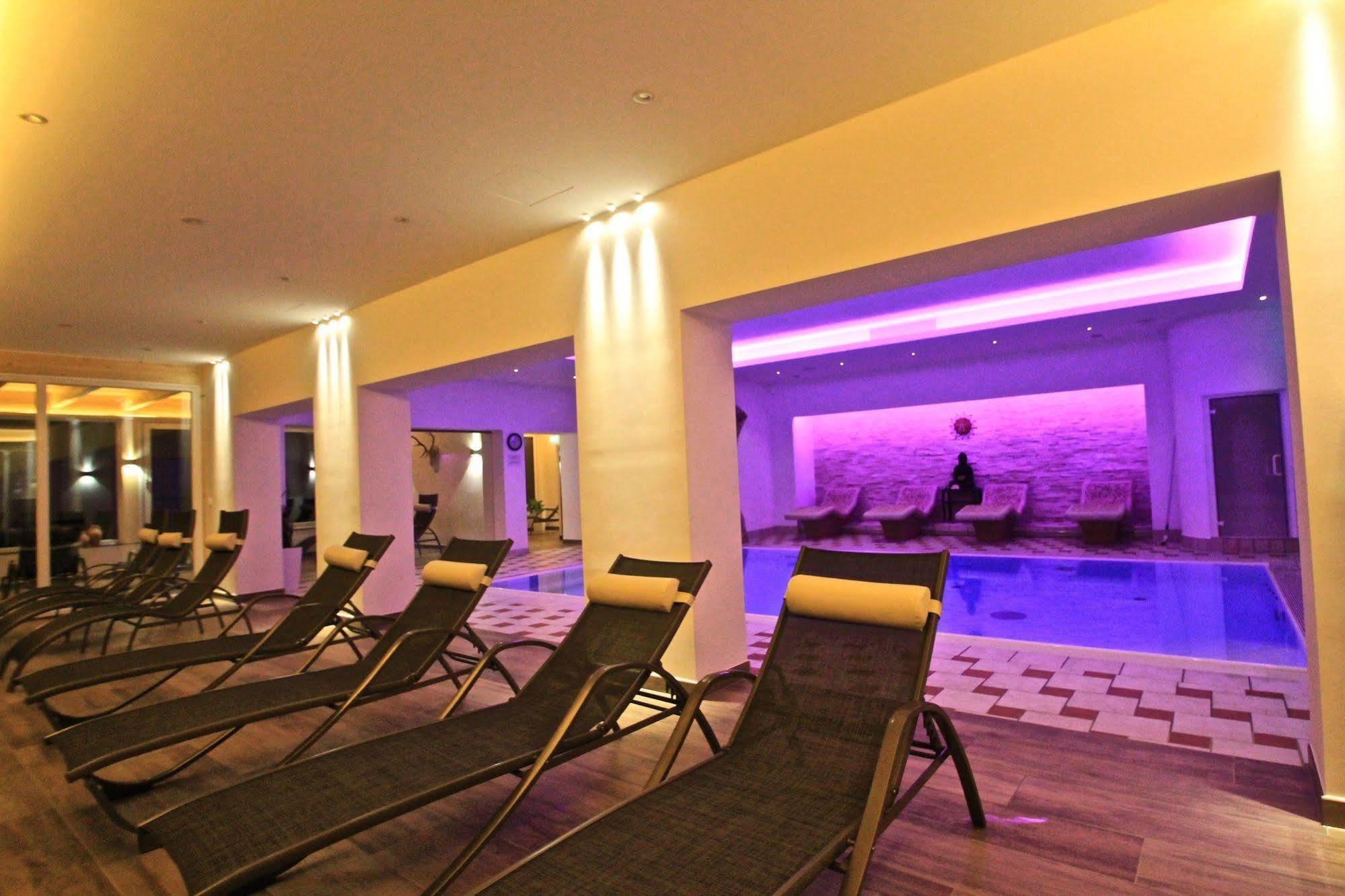 Alpenhotel Weiherbach Berchtesgaden Hallenbad Und Sauna Extérieur photo